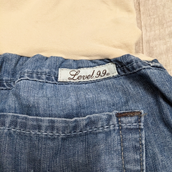 Level 99 Cropped Wide Leg Maternity Jeans - Picture 6 of 9